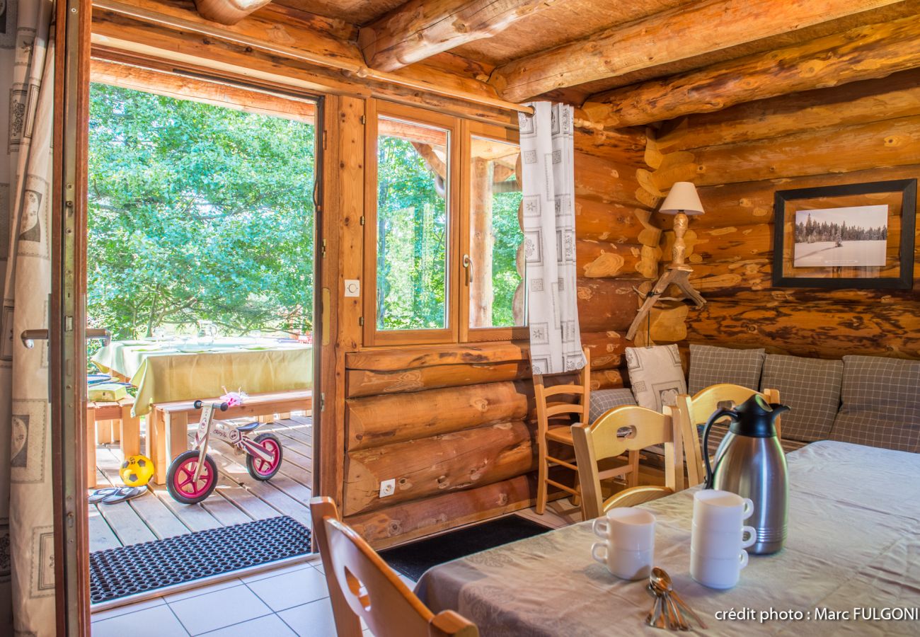 Chalet in La Bresse - 7. Beau chalet rondins 6/8 p, 3 ch, 85 m² N