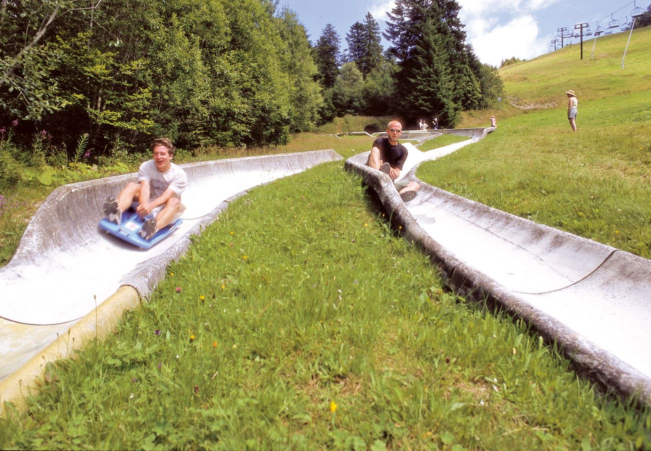 Chalet in La Bresse - 7. Beau chalet rondins 6/8 p, 3 ch, 85 m² N