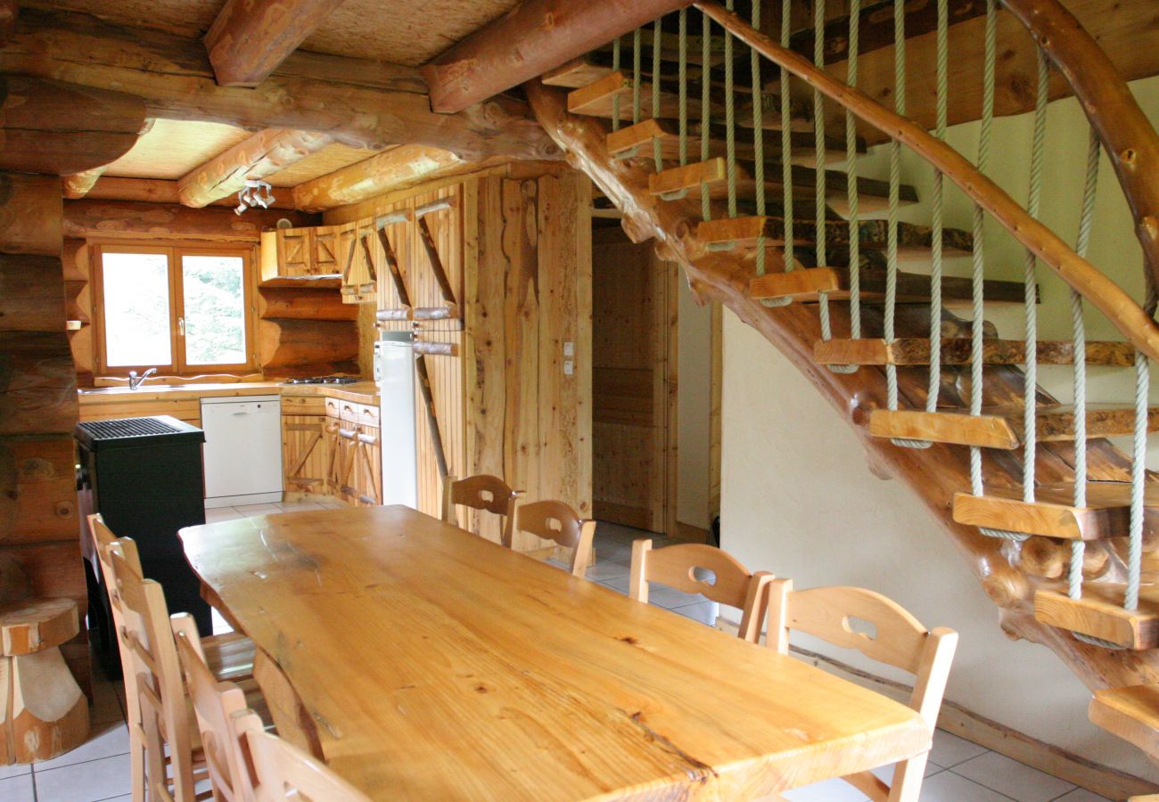 Chalet in La Bresse - 8. LO Beau chalet rondins 130m², 4ch, 8/10p