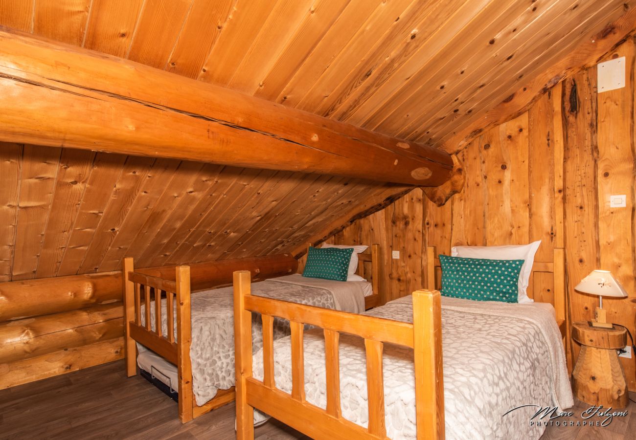 Chalet in La Bresse - 8. SO Magnifique chalet rondins 130m², 4ch, 8/10p