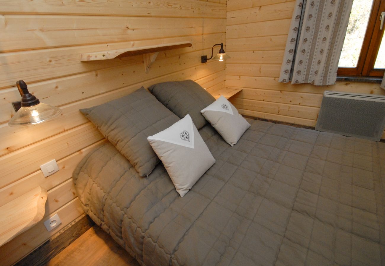 Chalet in La Bresse - 2. Chalet traditionnel en pleine nature, 8 p, 4 ch