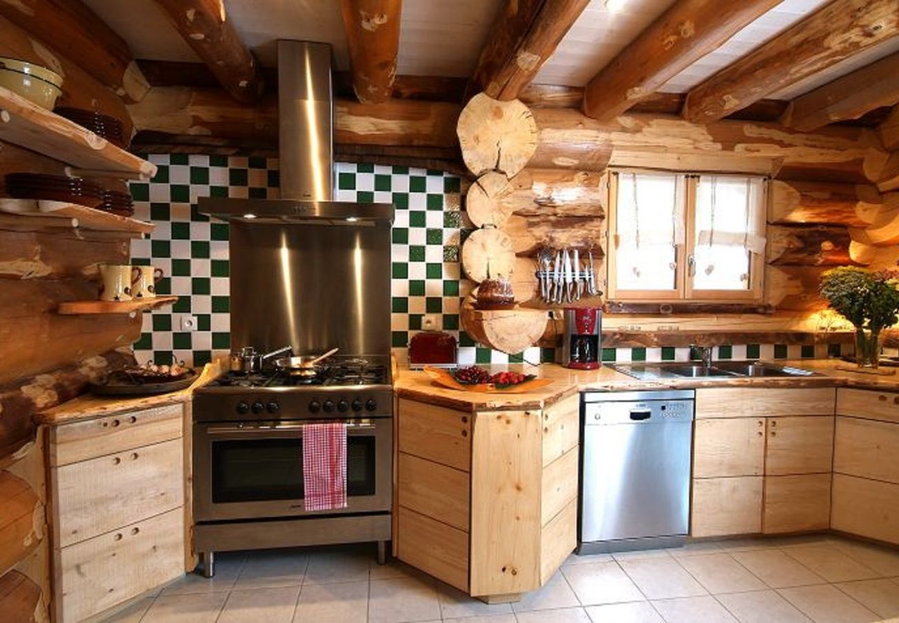Chalet in La Bresse - 912. Superbe chalet rondins 10/12p, 140m², 4ch
