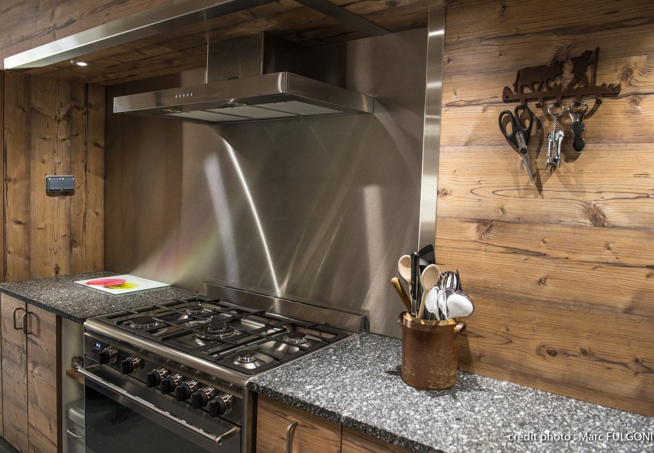 Apartment in La Bresse - S. Appartement/Gîte de groupe premium 17p 160m² 4c