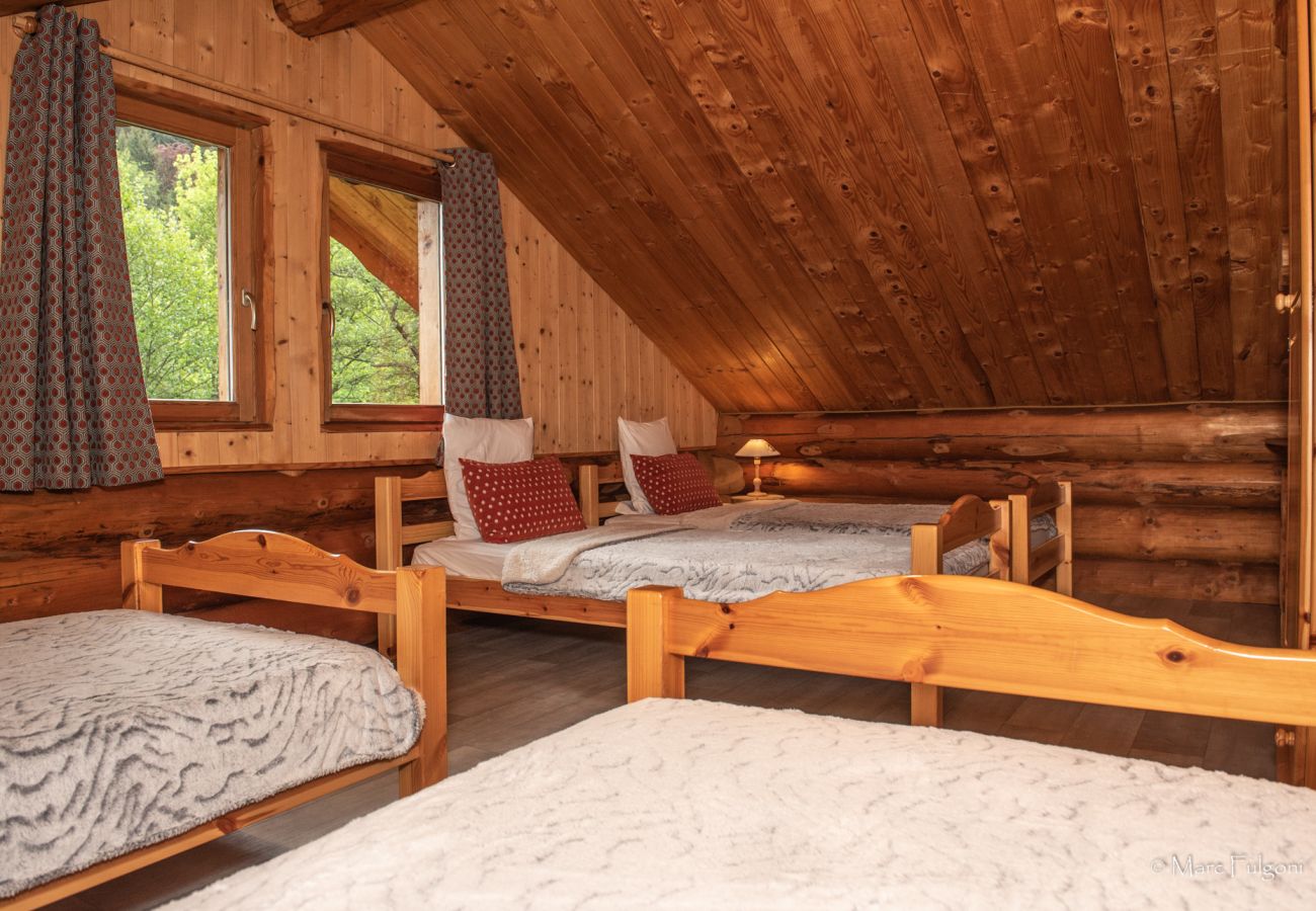 Chalet à La Bresse - 7. Beau chalet rondins 6/8 p, 3 ch, 85 m² N