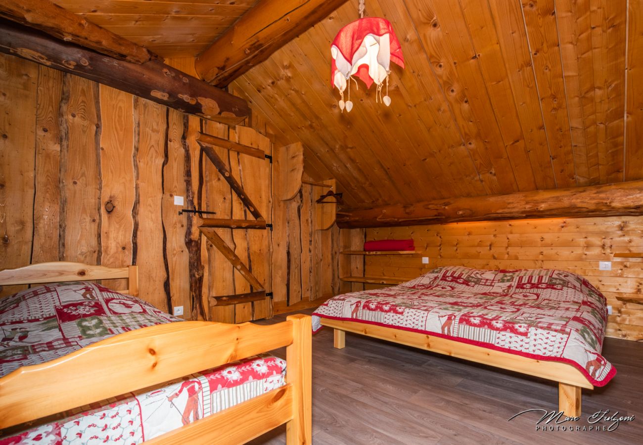 Chalet à La Bresse - 912. Superbe chalet rondins 10/12p, 140m², 4ch