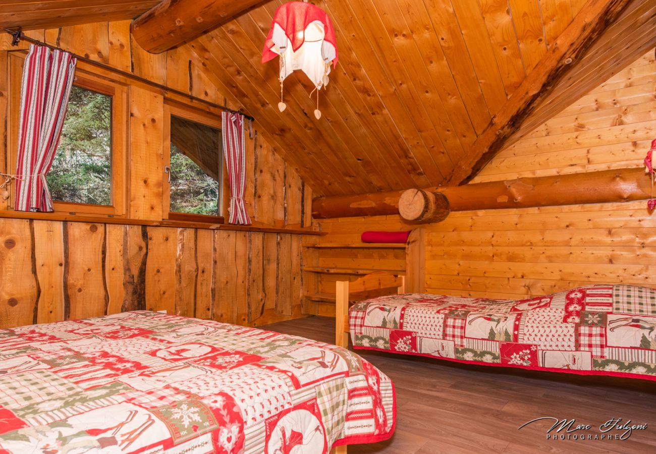 Chalet à La Bresse - 912. Superbe chalet rondins 10/12p, 140m², 4ch