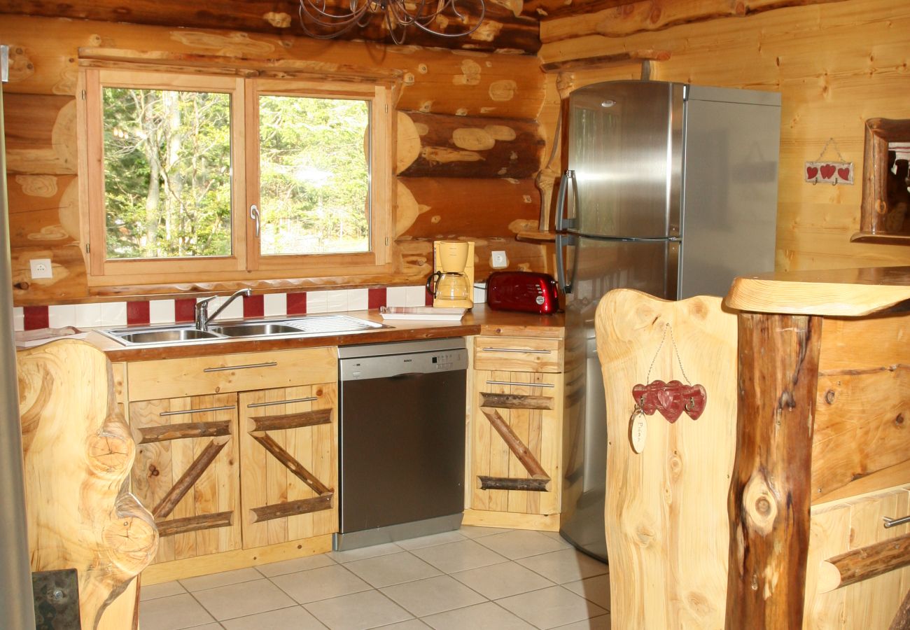 Chalet à La Bresse - 914. Superbe chalet rondin 12/14p 150m² 4ch sauna