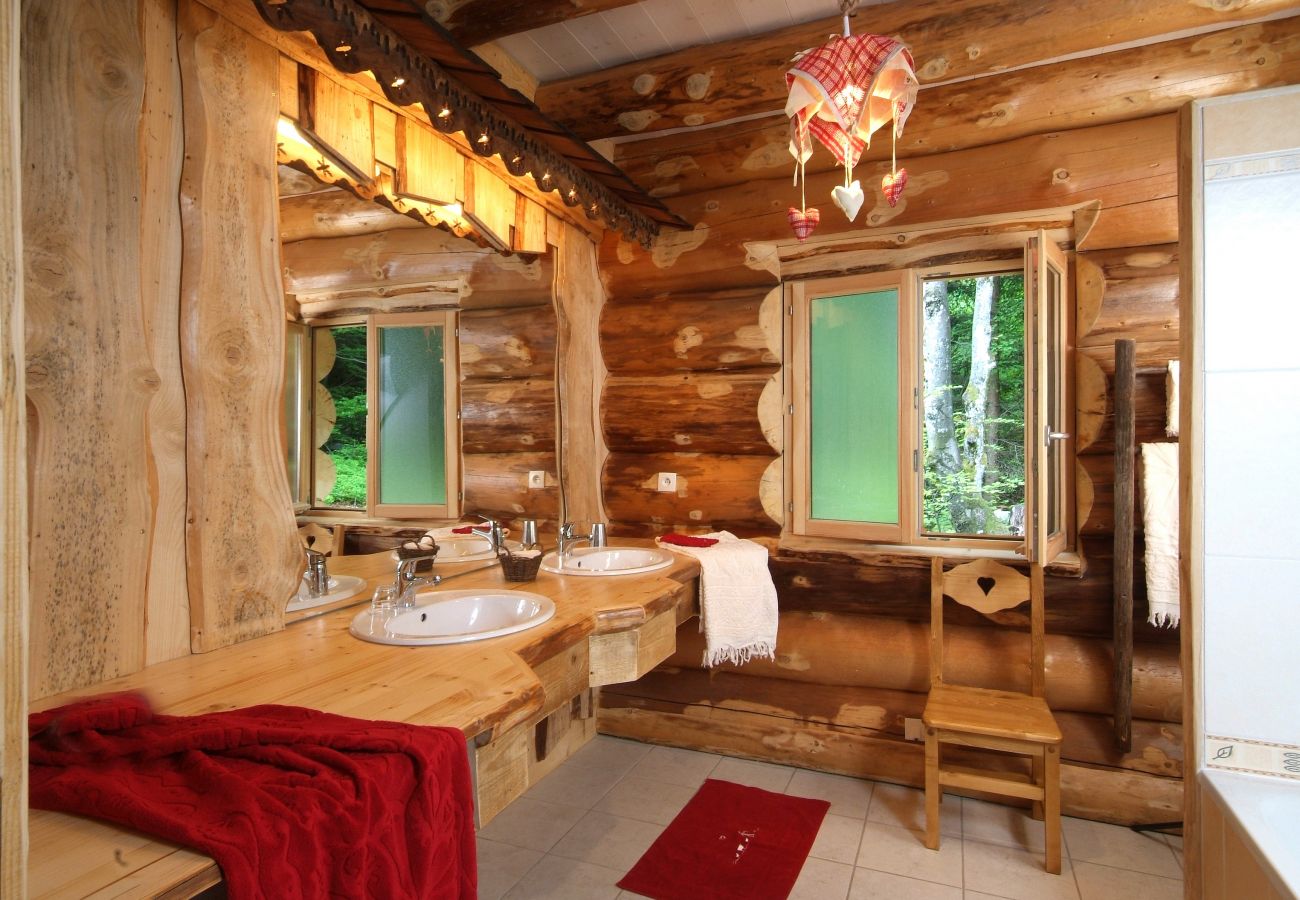 Chalet à La Bresse - 914. Superbe chalet rondin 12/14p 150m² 4ch sauna