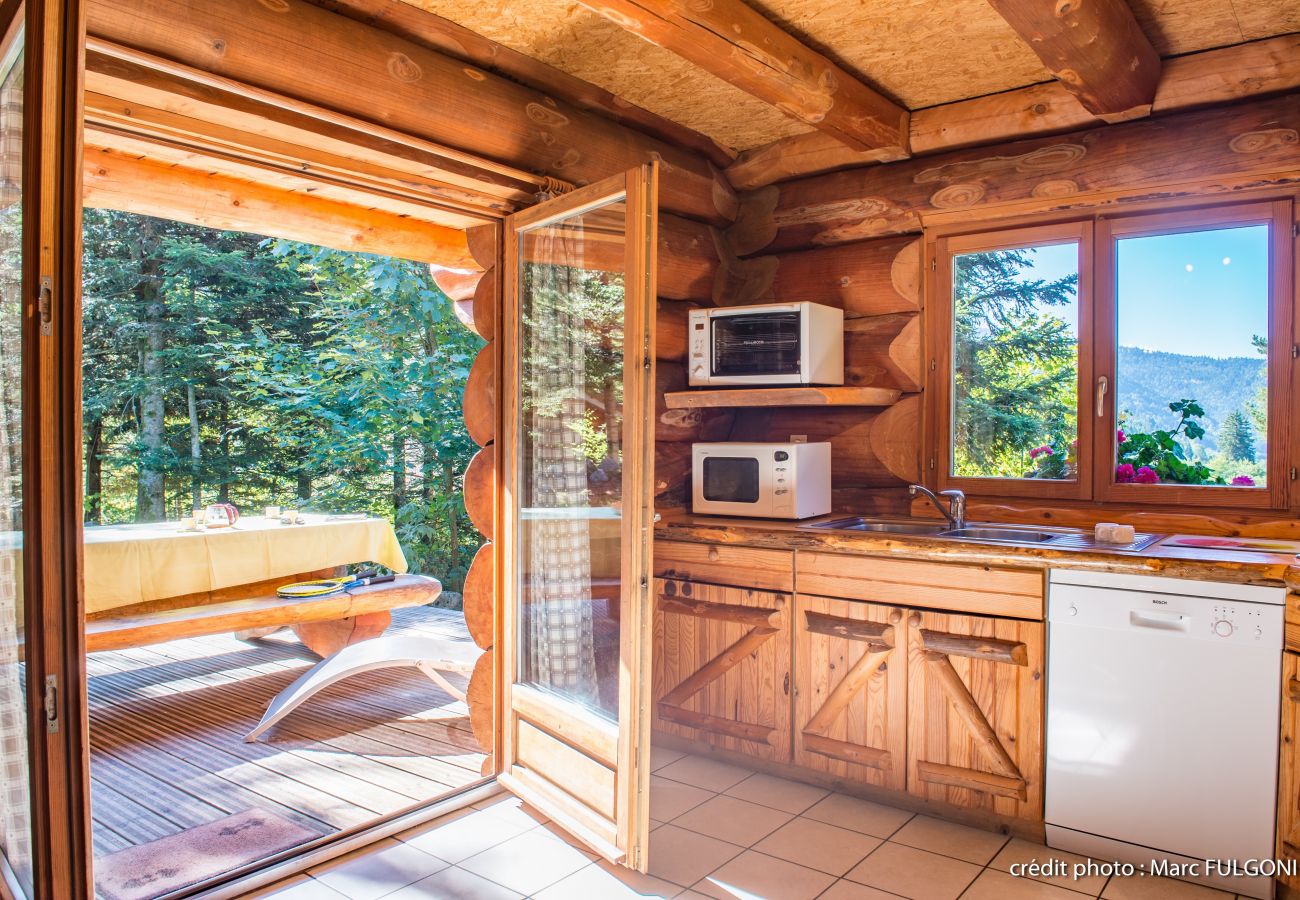 Chalet à La Bresse - 8. LO Beau chalet rondins 130m², 4ch, 8/10p