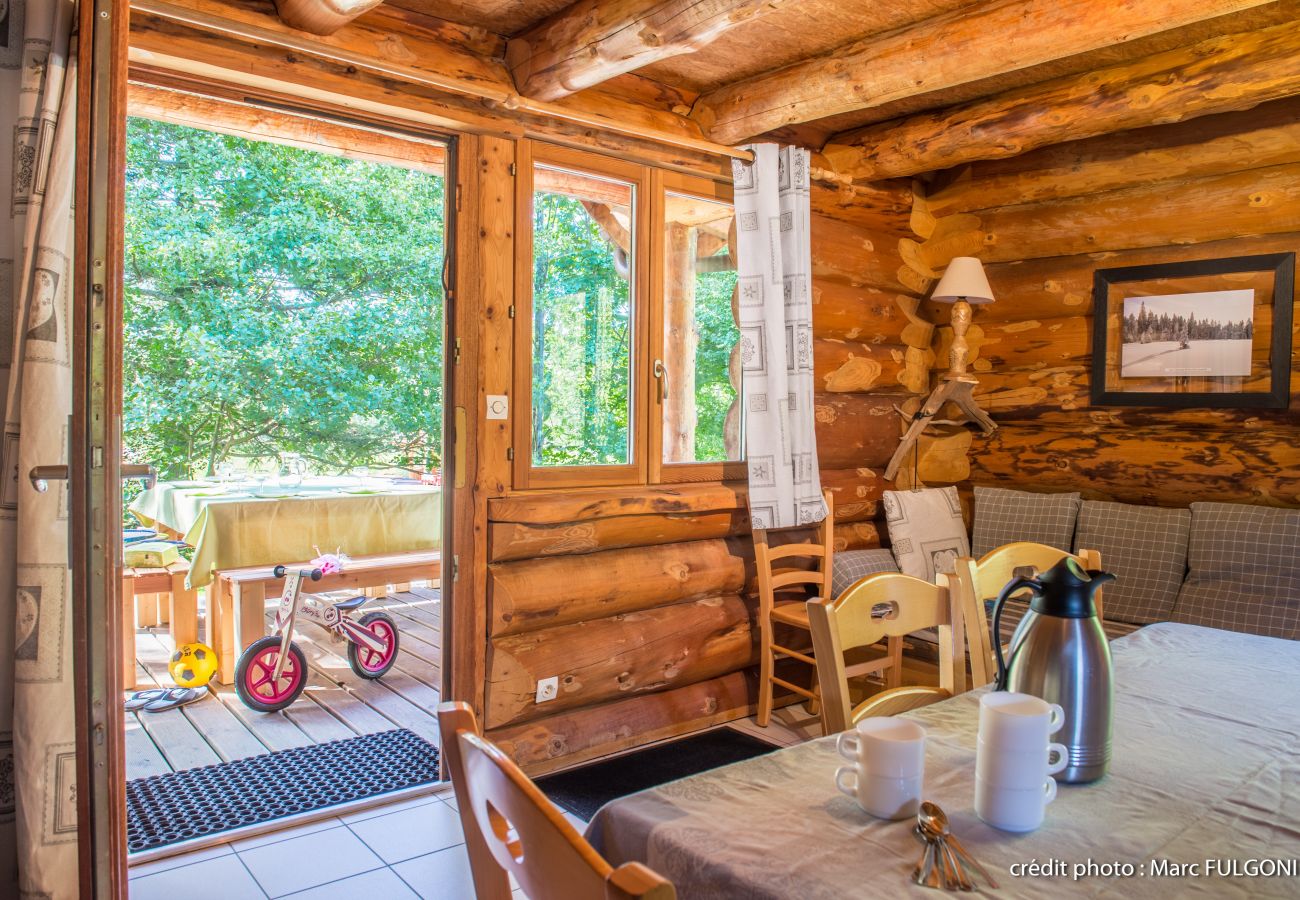 Chalet à La Bresse - 6. Beau chalet rondins 6/8 p, 3 ch, 85 m² F